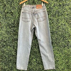 Bongo Vintage y2k high rise slim tapered mom jean size 7